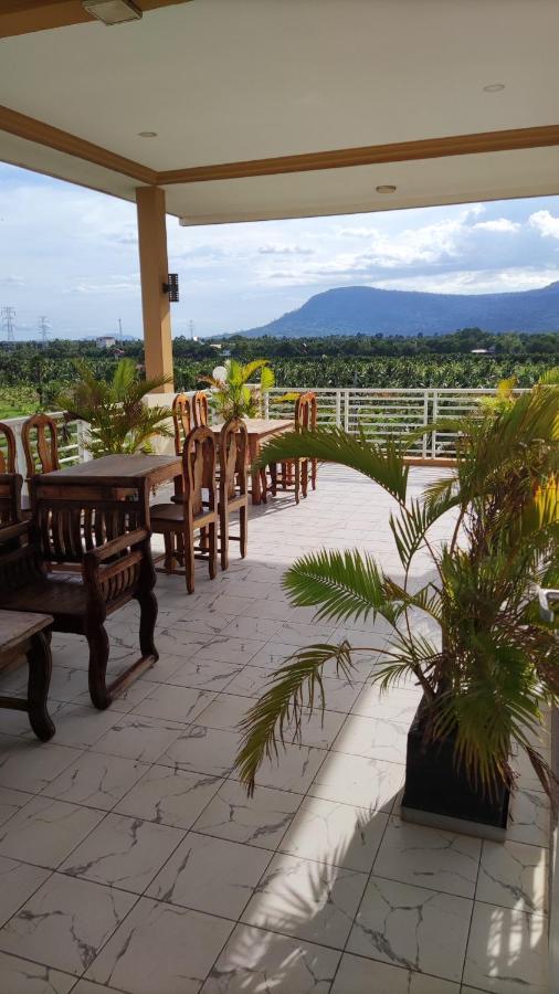 Monica Guesthouse Kampot Eksteriør billede