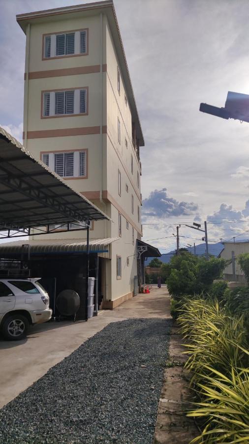 Monica Guesthouse Kampot Eksteriør billede